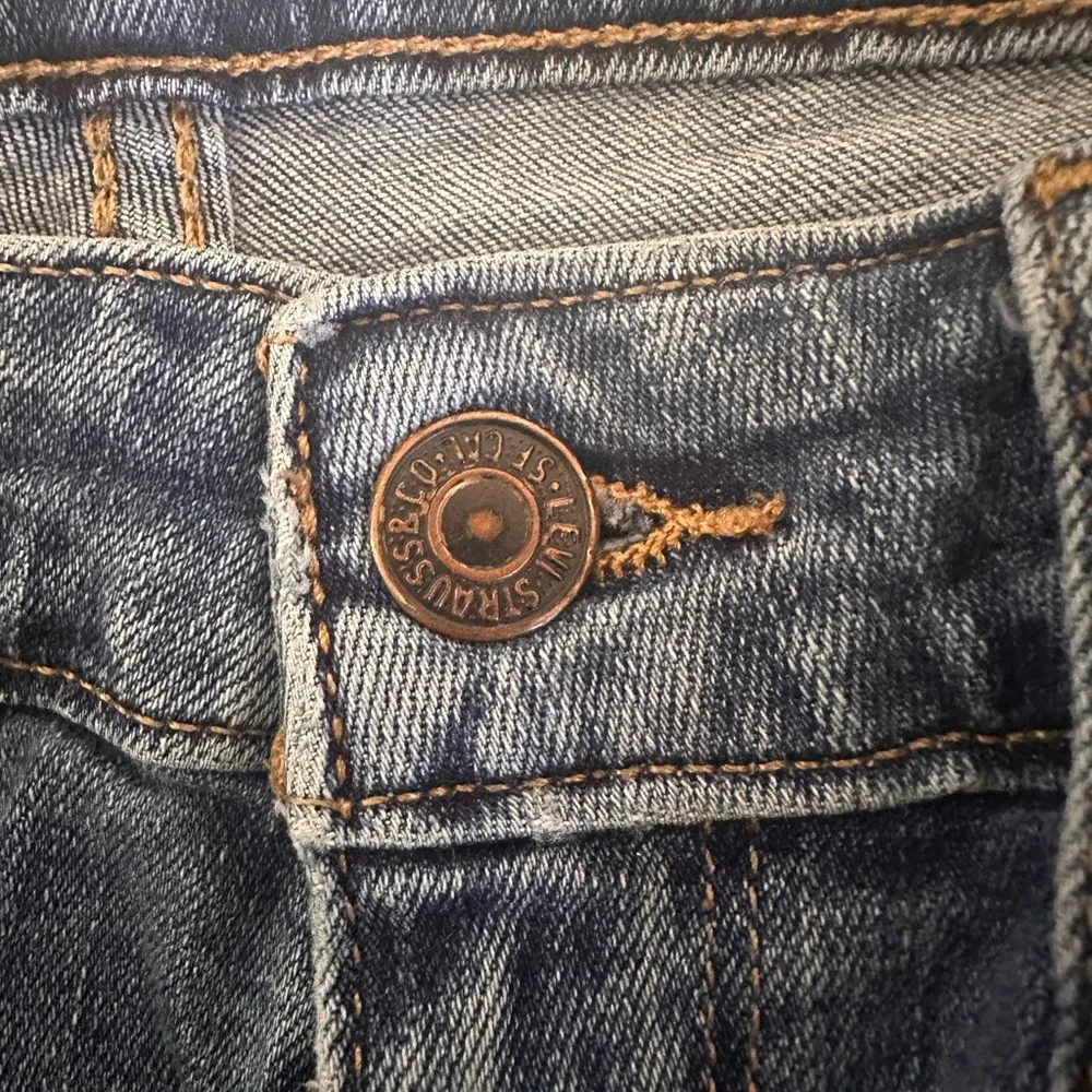 Levi 711 skinny jeans - medium wash size 28 (W 28 L32) - Image 8
