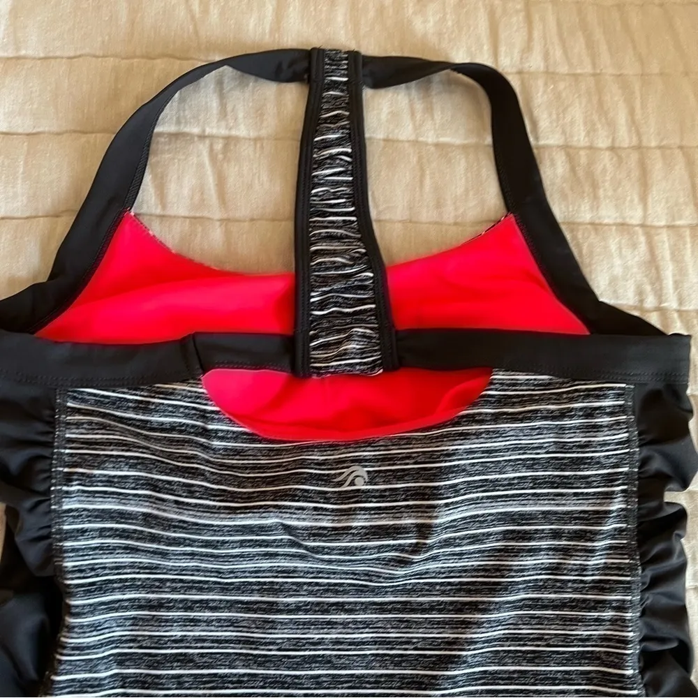 Ideology Gray Striped Racerback Rouched Side Athletic Tank Top Size Medium - Image 12