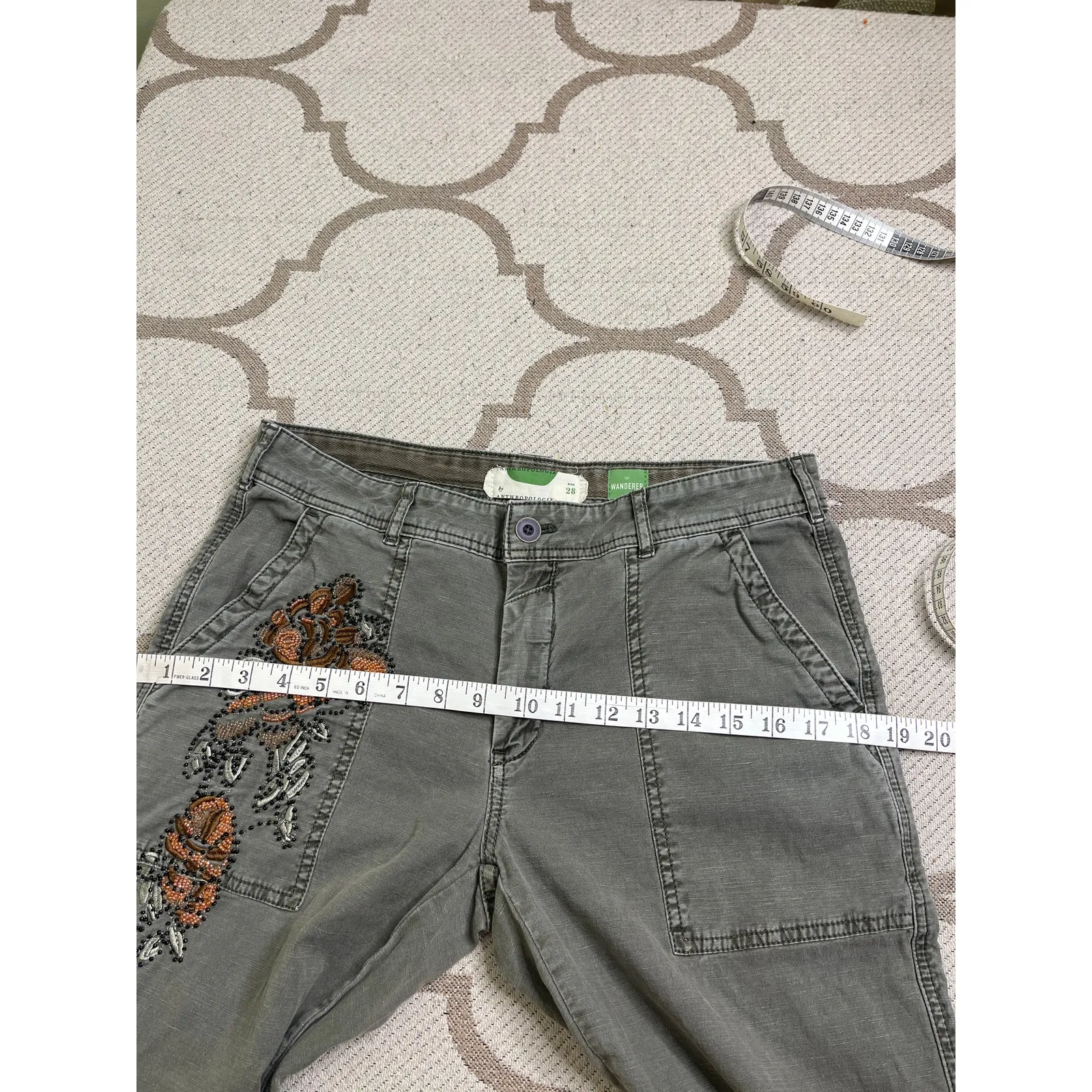 Anthropologie The wanderer Olive Chino beaded embroidery linen pants, size 28 - Image 5