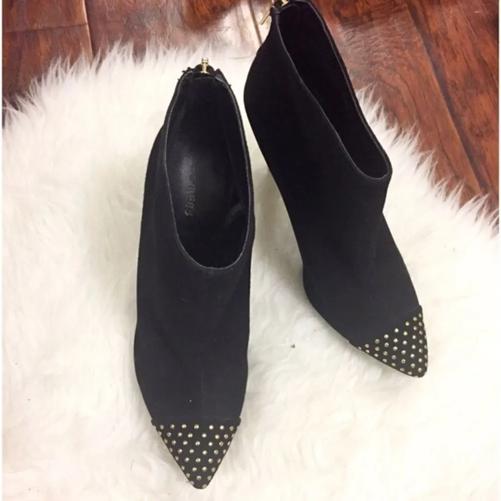 ✨HP✨Express Studded Ankle Booties✨ - Image 5