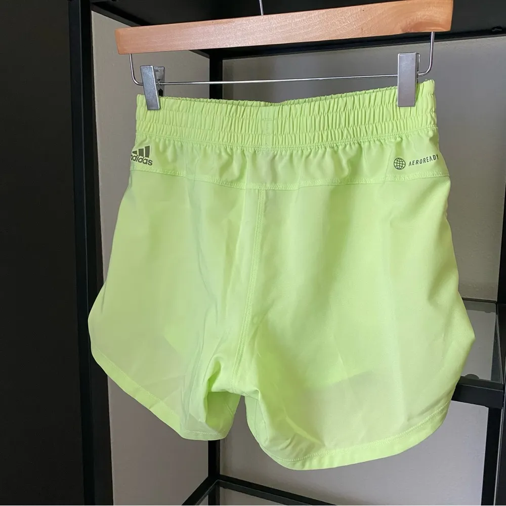 Adidas Pulse Snap Running Shorts - Image 4