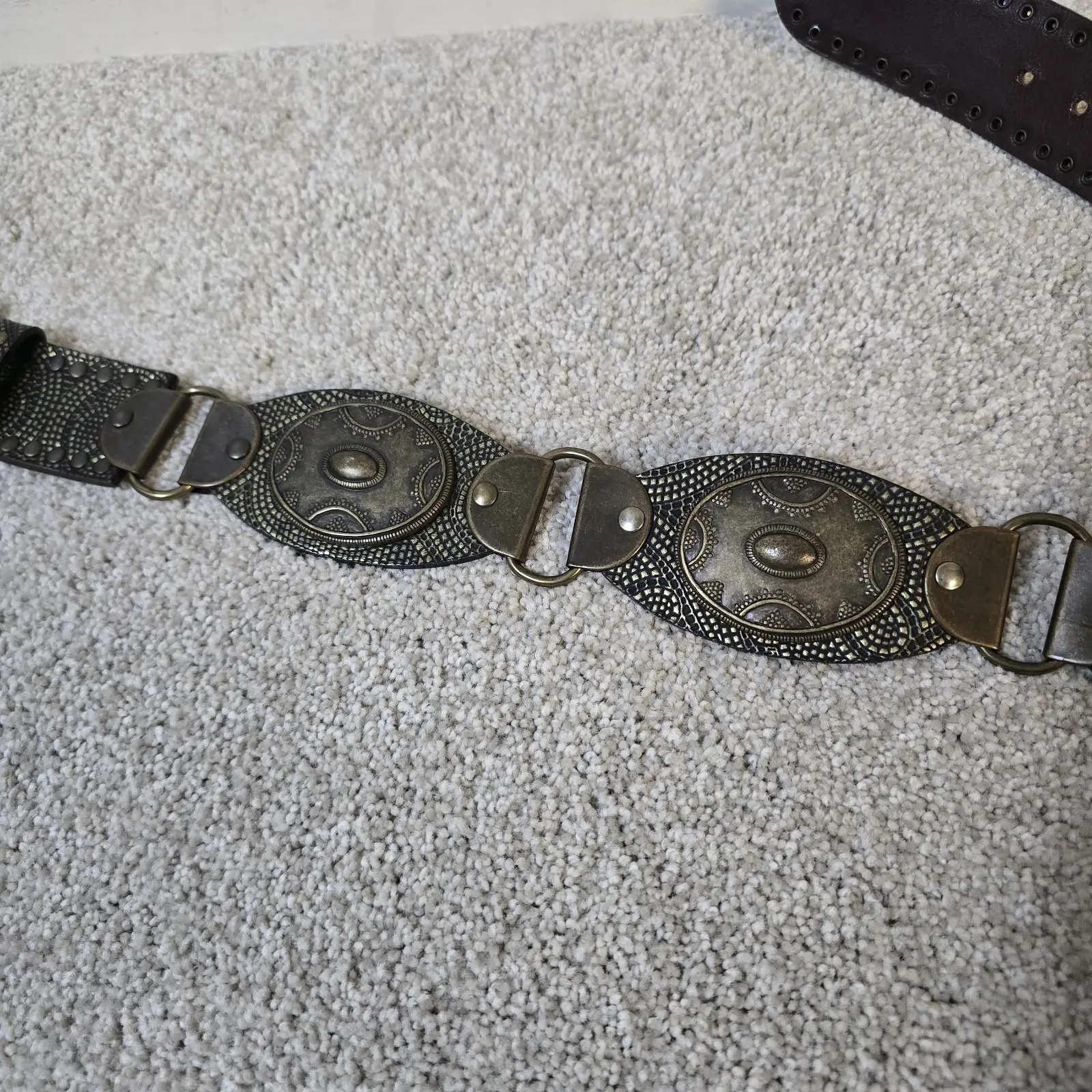 Nanni Italy Leather Belt‎ Women's Size 80/32 Ornate Brass Studded Western Vtg Brown - Image 3