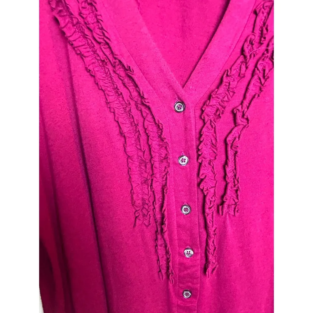 Caribbean Joe Women Blouse Red Cranberry Ruffle Detail Size Large V Neck Button - Image 2