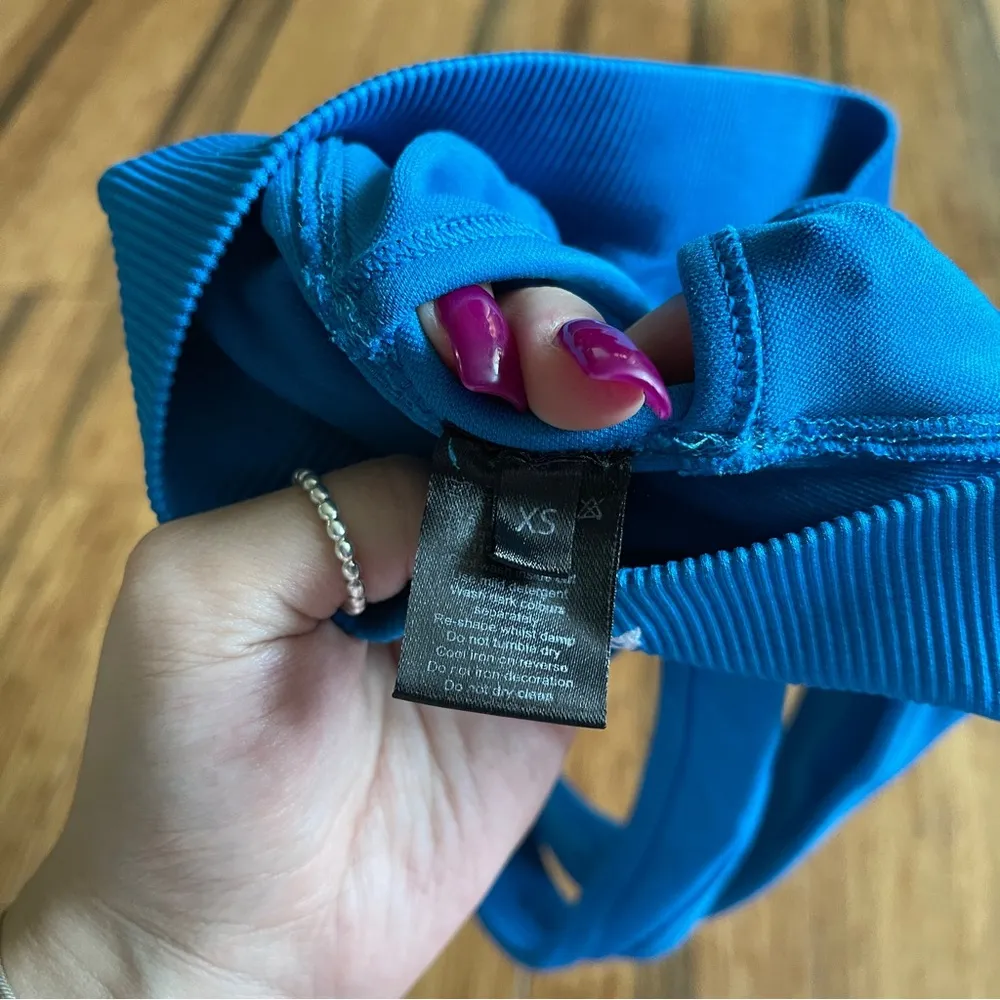 Alphalete Blue Cross Back Sports Bra Rib Seamless XS - Image 3