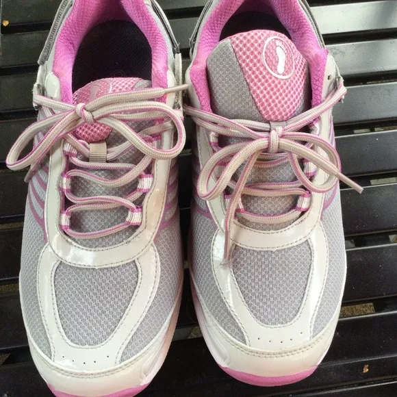 Orthofeet Verve Shoes White Size undefined - Image 2