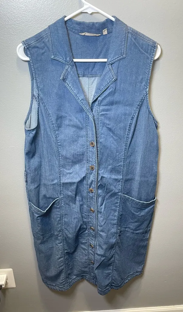 Soft Surroundings Women's Chambray Button Up Sleeveless Denim Dress Size Med - Image 1