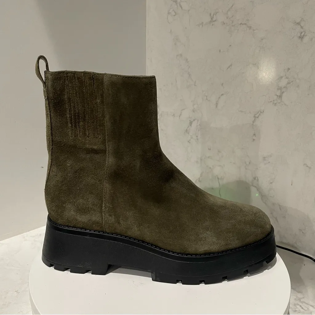 New! Vince Camuto Neframes Leather Bootie Olive Green Lug‎ Sole Sz 8.5 $189 - Image 2
