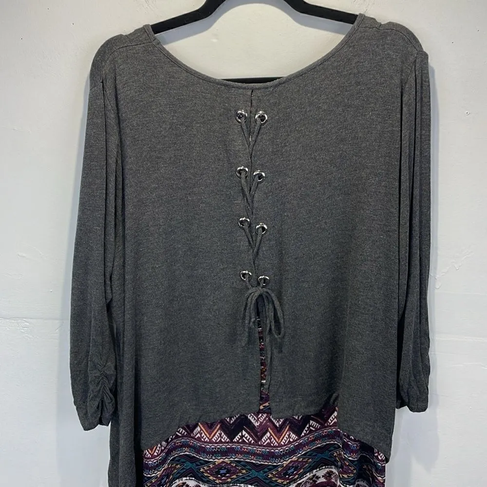 Kate & Mallory  double layered top Aztecs design with solid gray size 1X - Image 7