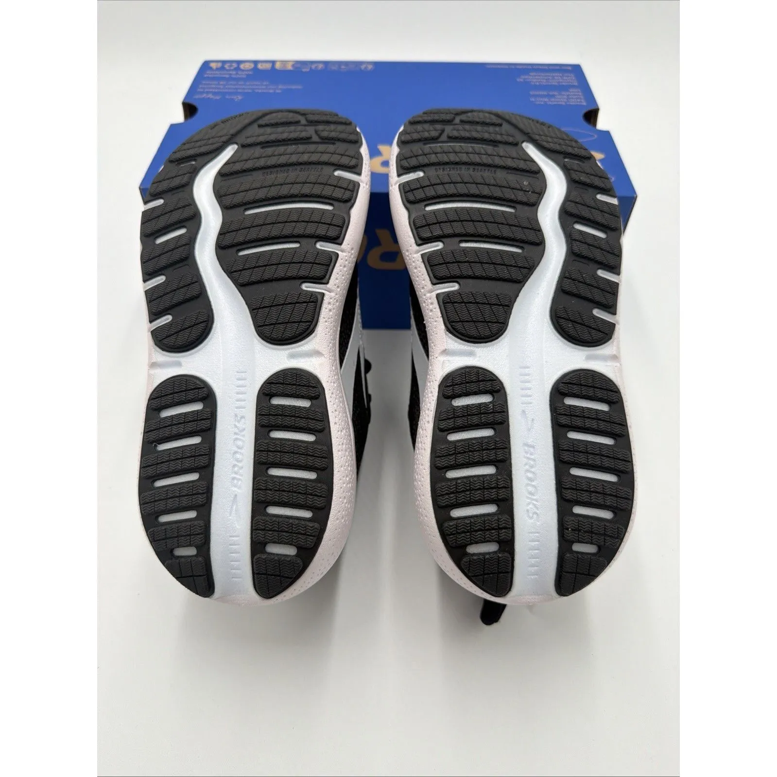 Brooks Women's Ghost Max 2 Running Shoes Orchid Ice 7 NWB-No LID - Image 7