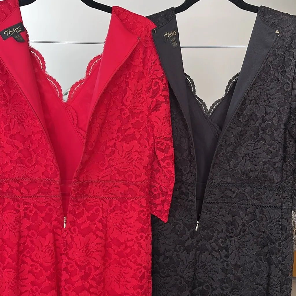 Thalia Sodi Set of 2  dresses size small - Image 11