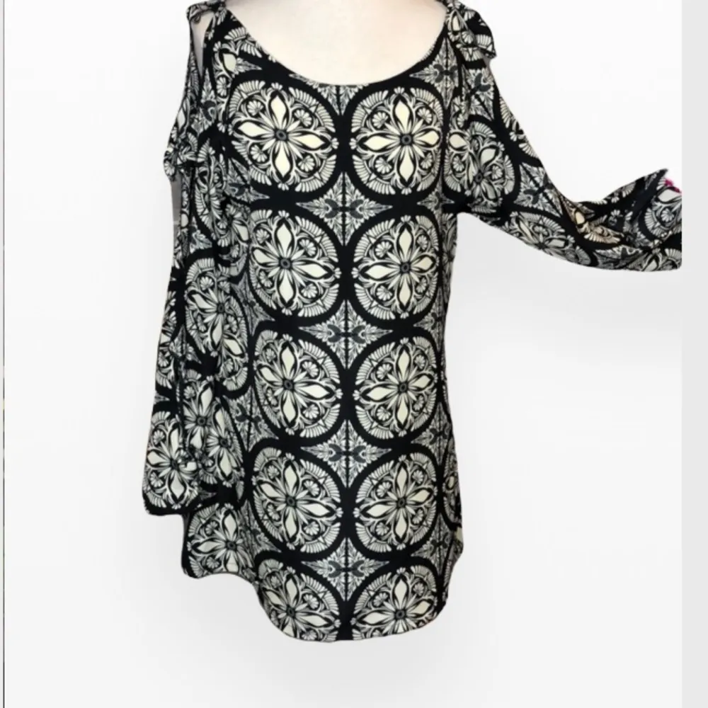 Australia  designed Dress or Tunic Black Size 12 - Image 9