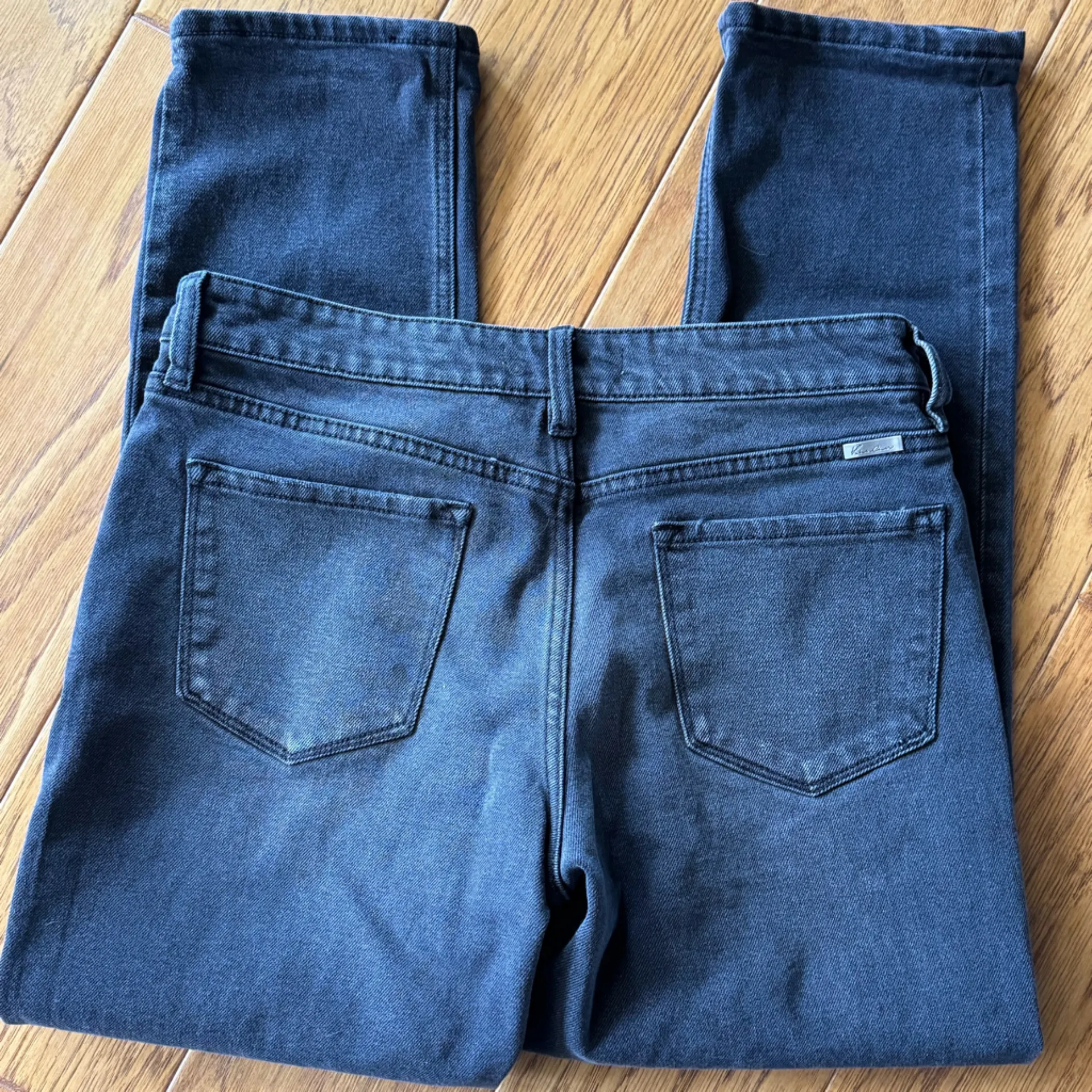 KanCan 90s Boyfriend Jeans Women’s Size 9/28 Black High Rise Casual Stretch - Image 4