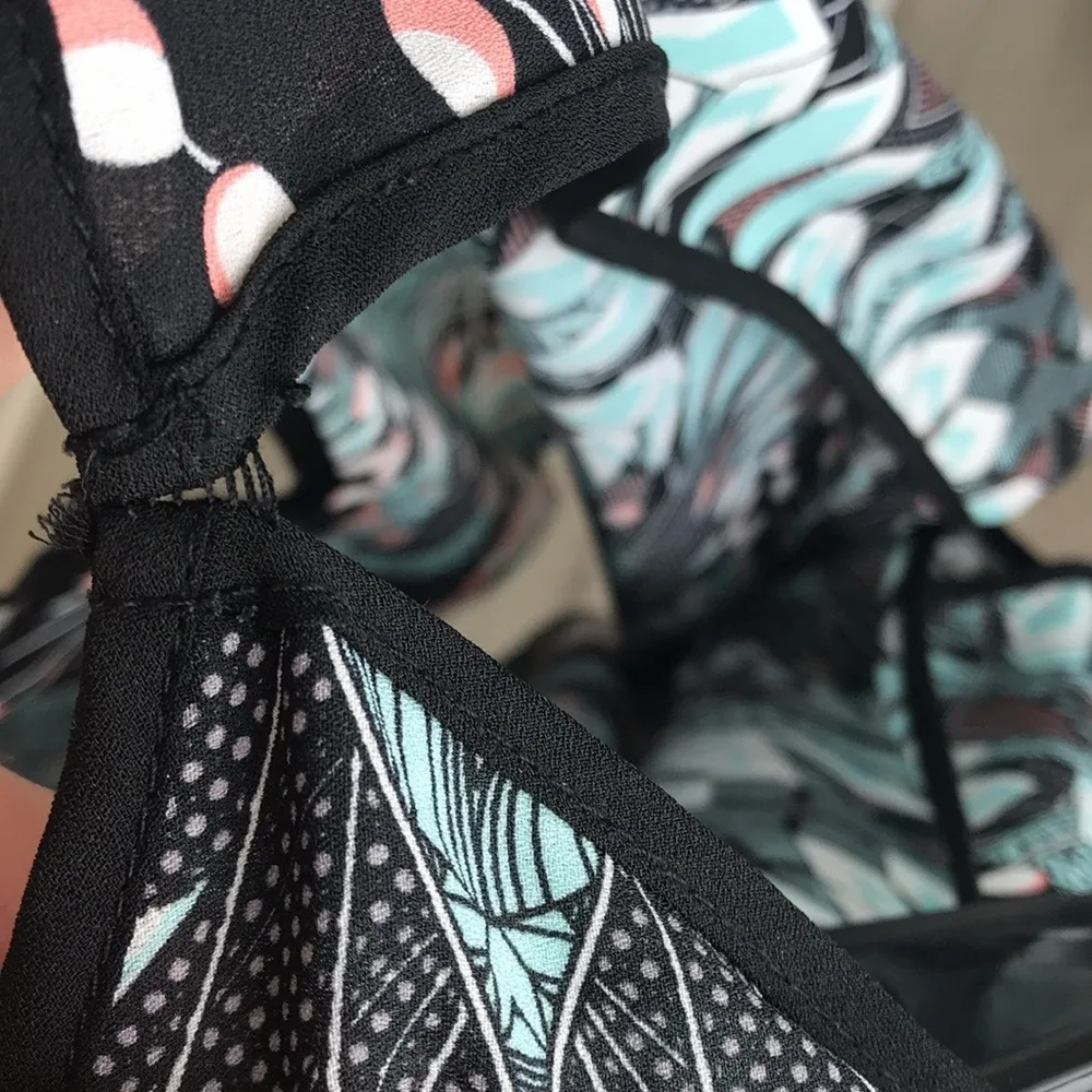 A. Byer Multicolor Short Sleeve Blouse Size L - Image 6