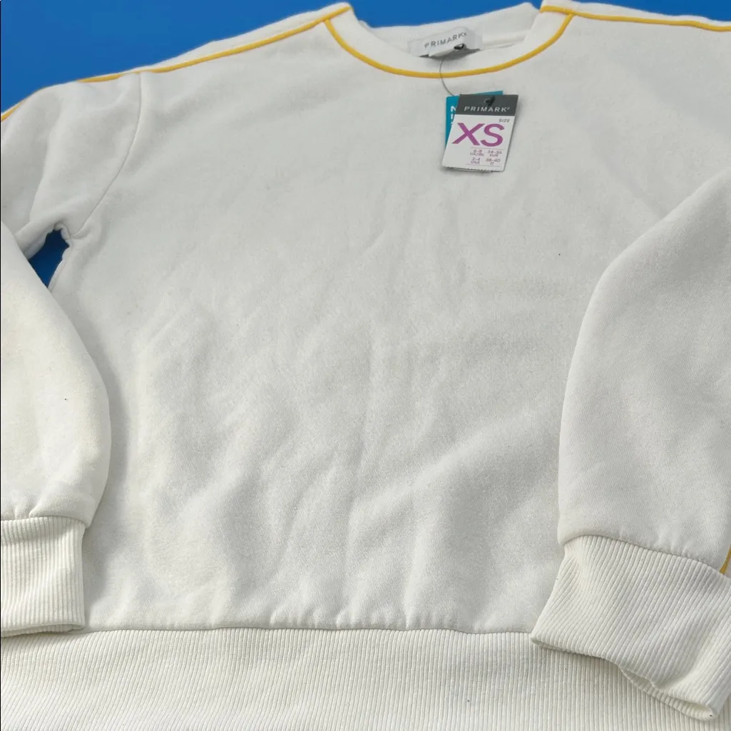 Primark White Top with Yellow Accents - Image 9