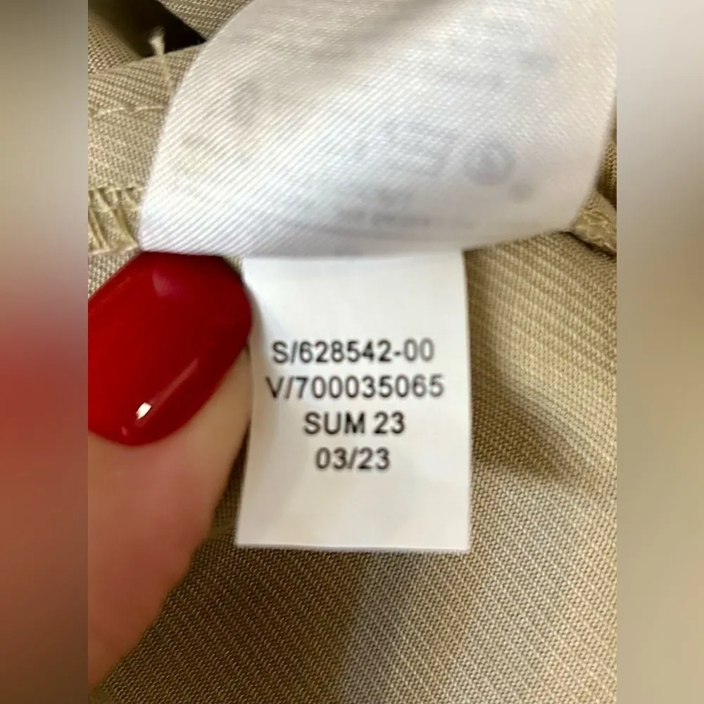 NWT Banana Republic Utility Jumpsuit in Maverick Tan Size Large - Image 15