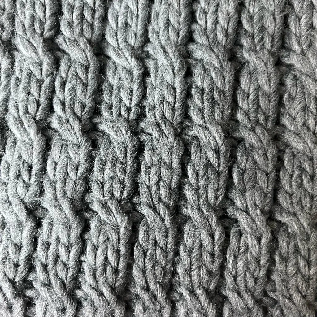 Aeropostale Gray Infinity Cable Knit Scarf  9" x 32" Fairy Forest Fishermen - Image 6