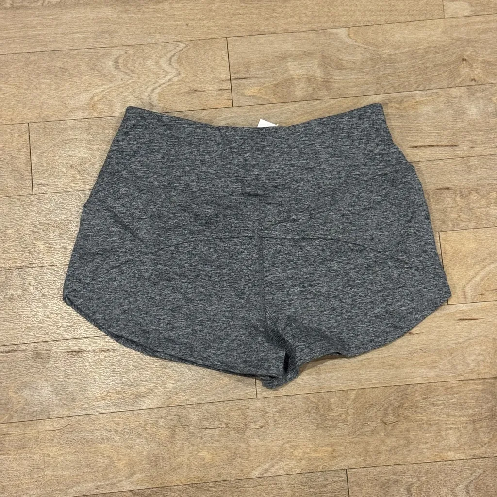 NWT Feat Set Heathered Grey Long Pullover Top & Shorts Size Small Gray - Image 2