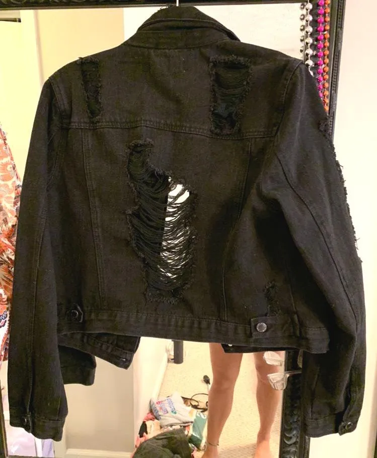 black distressed denim jacket Size L - Image 5