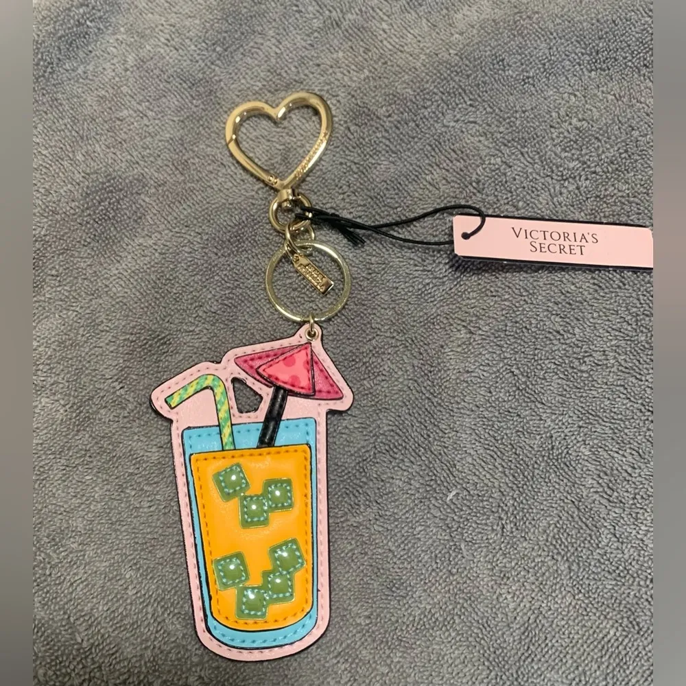 NWT Victoria’s Secret Tropical Drink Keychain - Image 2