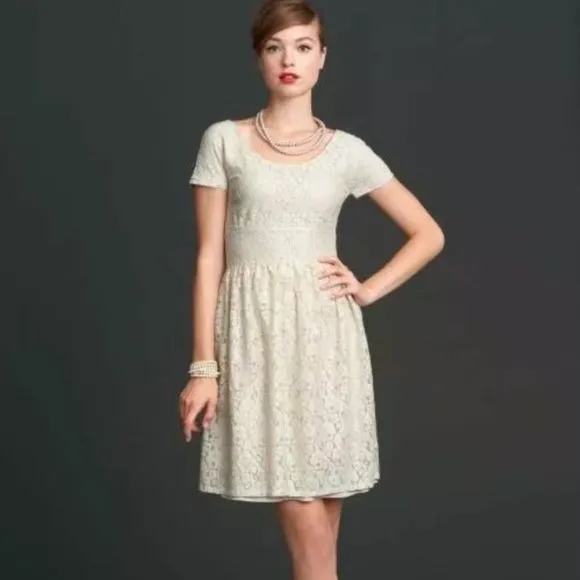 Banana Republic Mad Men Collection Lace Dress - Image 2
