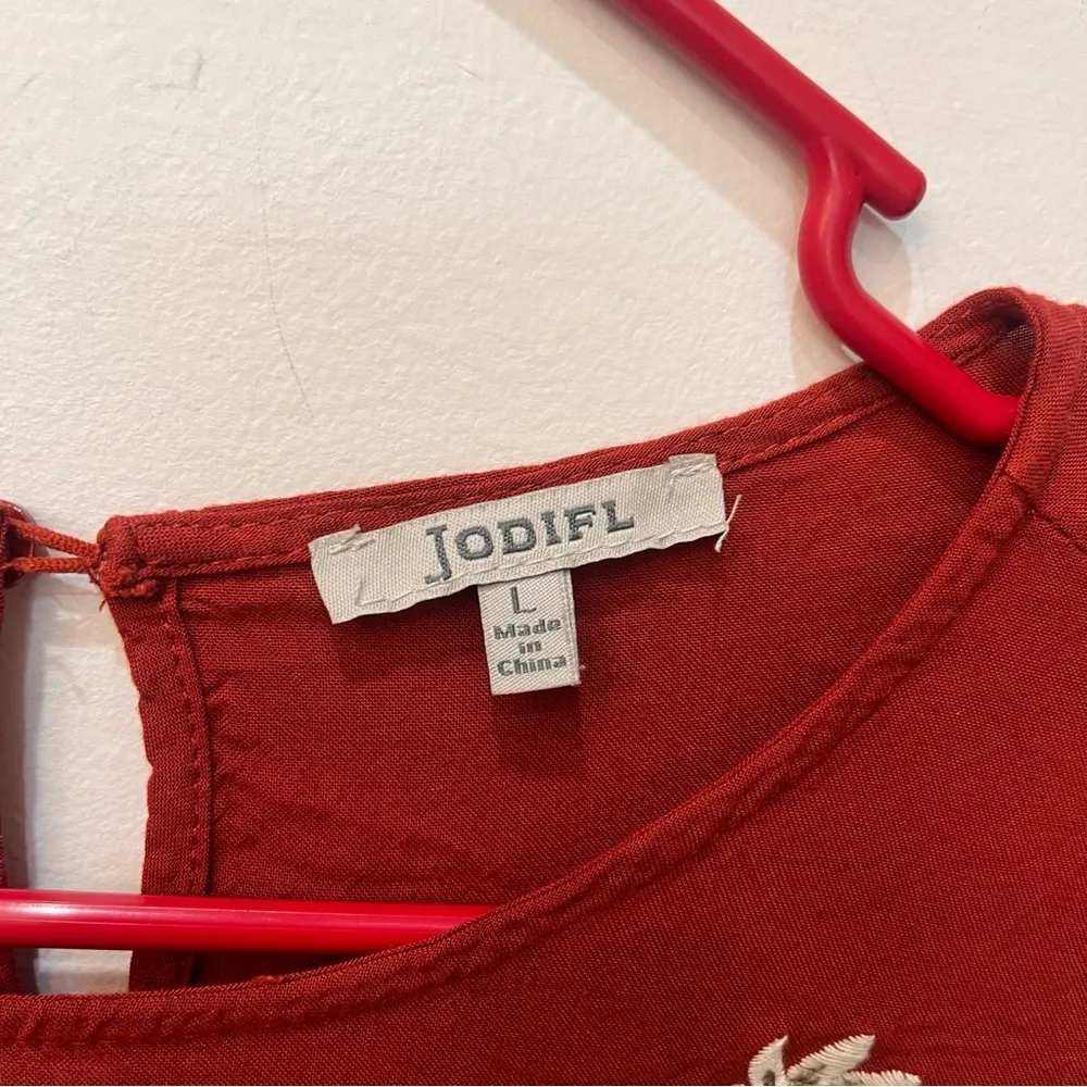 Jodifl boutique embroidered floral rust maroon blouse bell sleeve size L… - Image 6