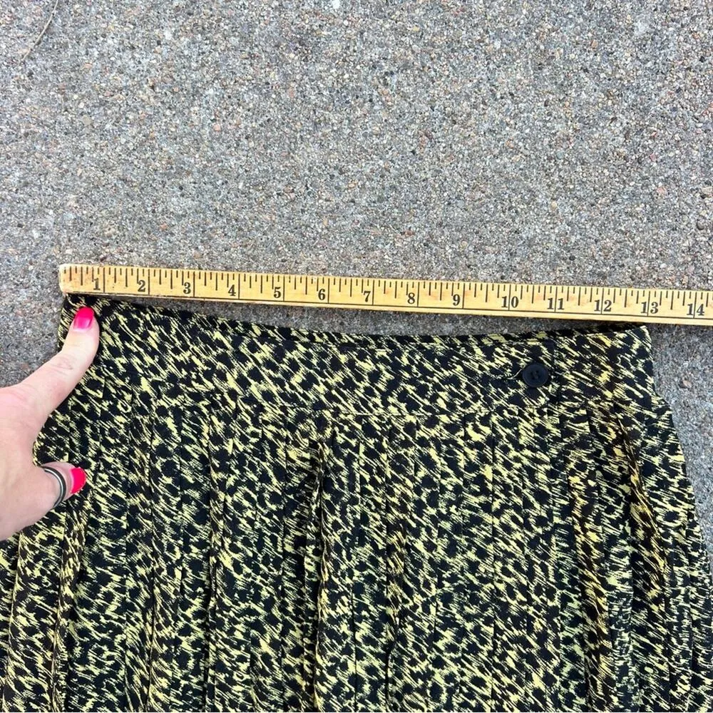 VTG 80s Gianni Versace Italy Silk Leopard Print Wrap Skirt Black Yellow Size II - Image 9