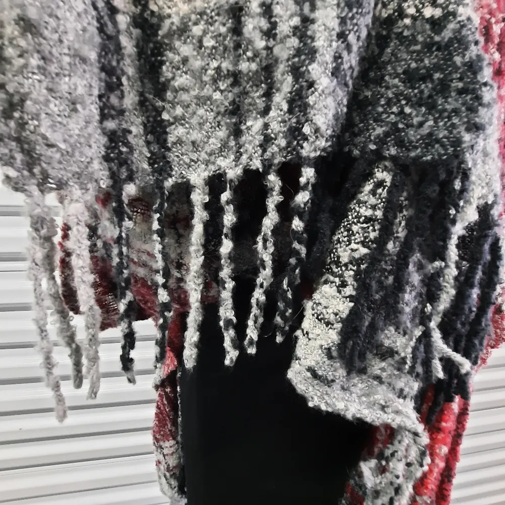 Woolrich Blanket Wrap Scarf Women's One Size Plaid Open Front Cape Poncho Cozy - Image 9