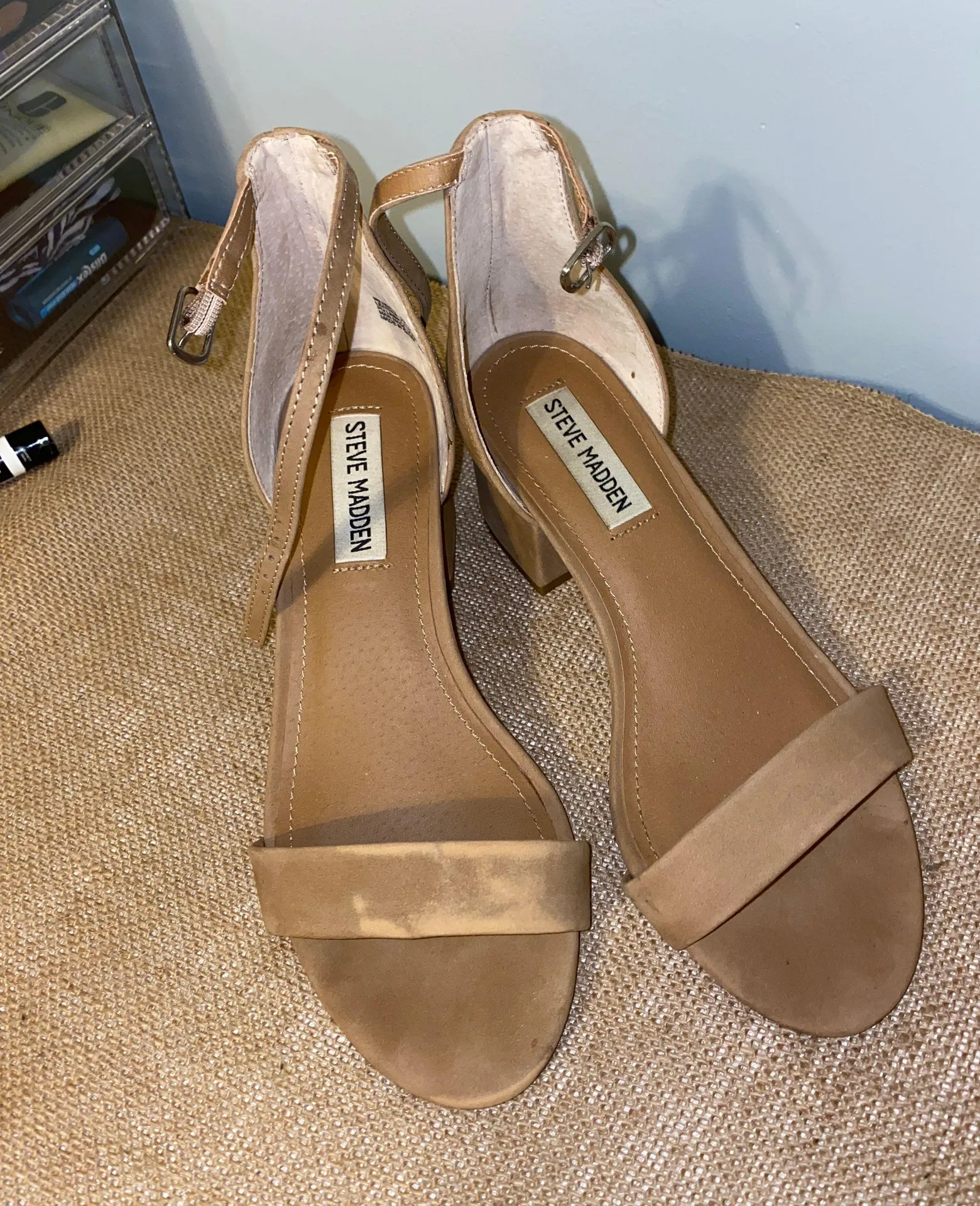 Tan Heels - Image 2