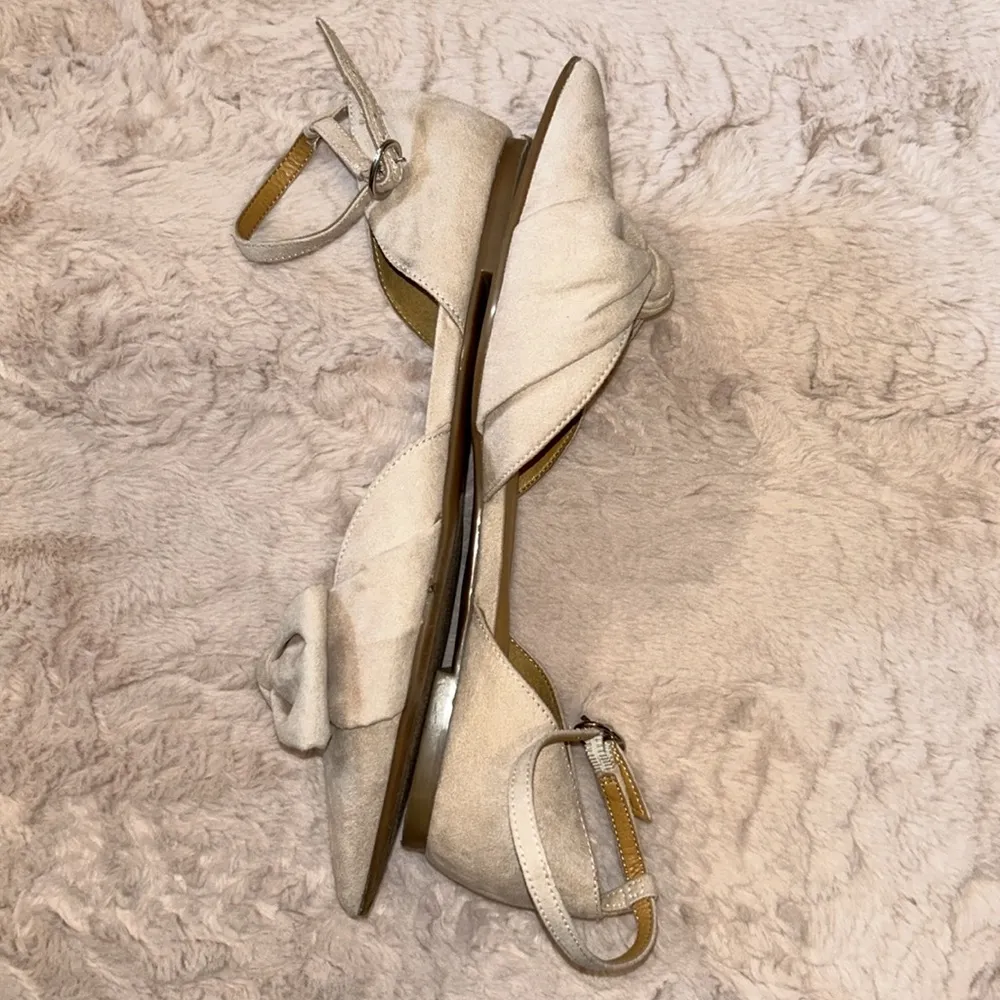 size 6.5M flats - Image 9