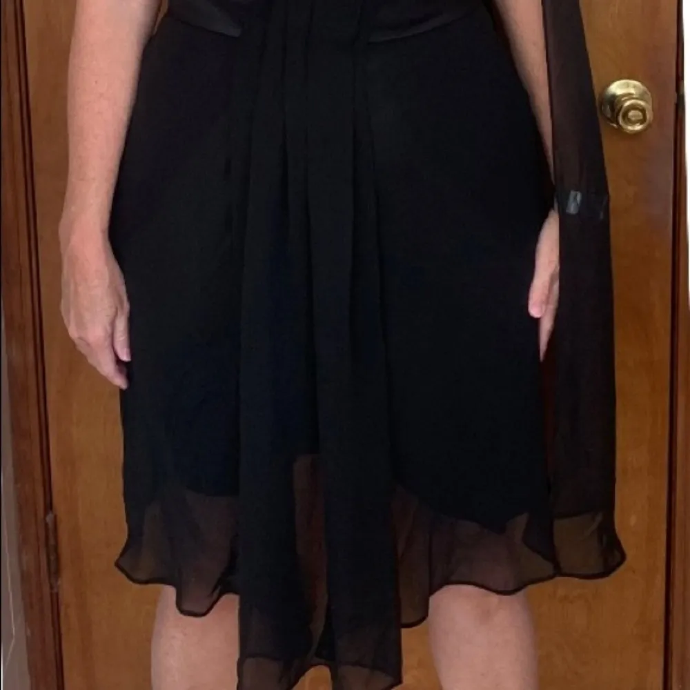 White House Black market one shoulder black dress - Image 8