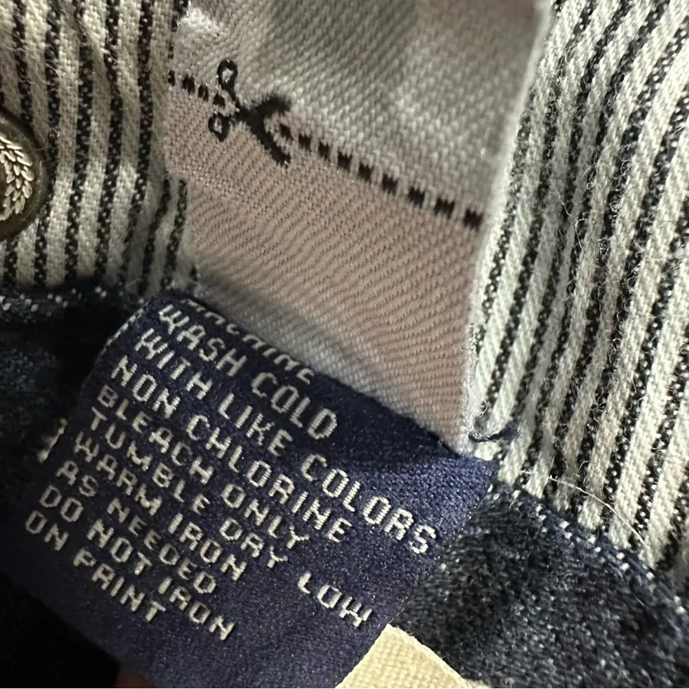 Madewell Denim Distressed Raw Cuffed Hem Mid Rise Blue Jean Shorts Womens 25 - Image 9