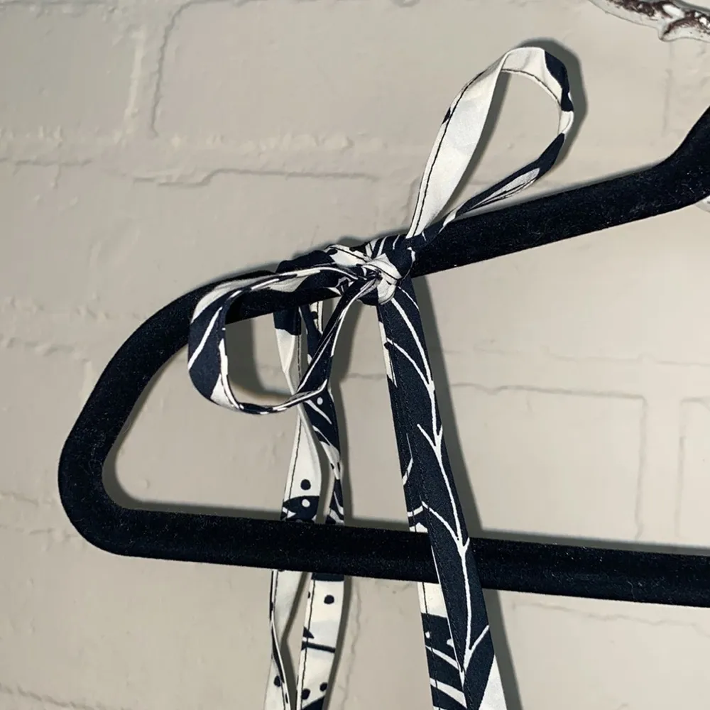 Who what wear dress midi black‎ white floral tropical NEW small - Image 4