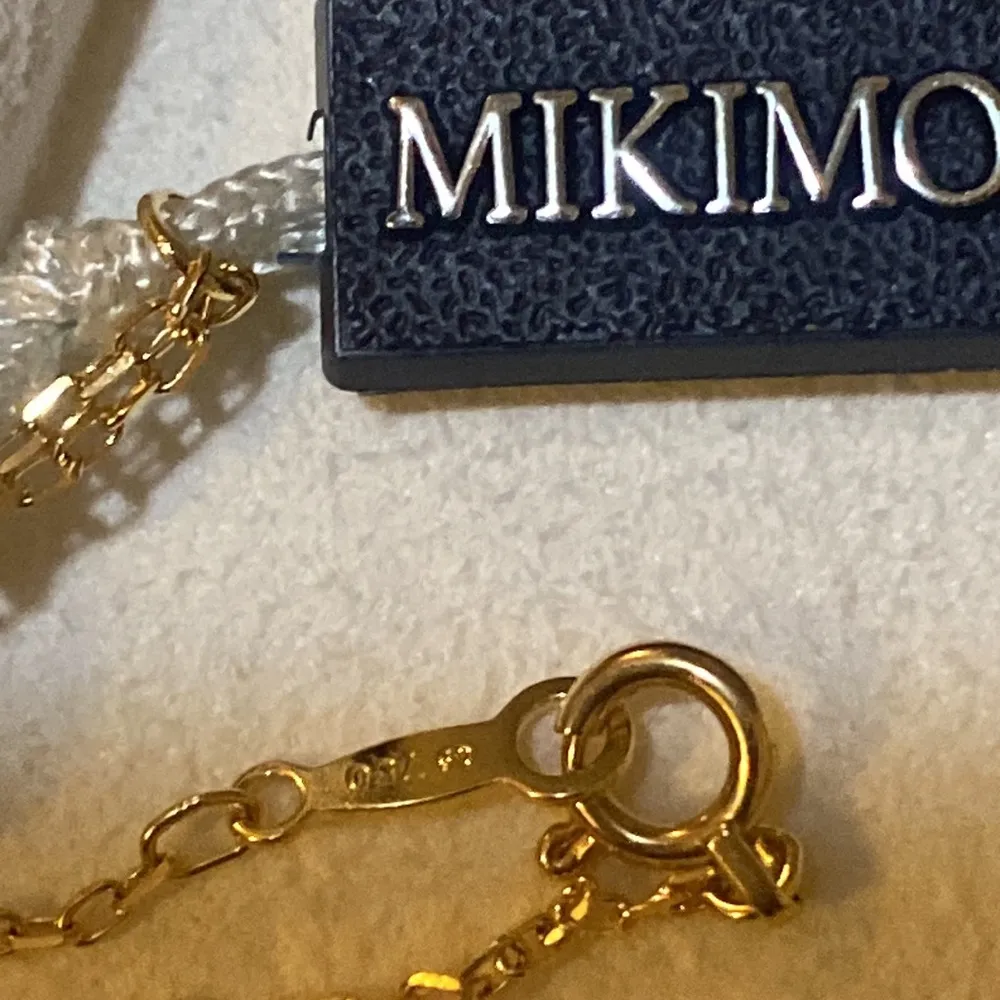 MIKIMOTO Akoya Cultured Pearl Pendant in Yellow Gold
8mm Grade A+ - Image 5