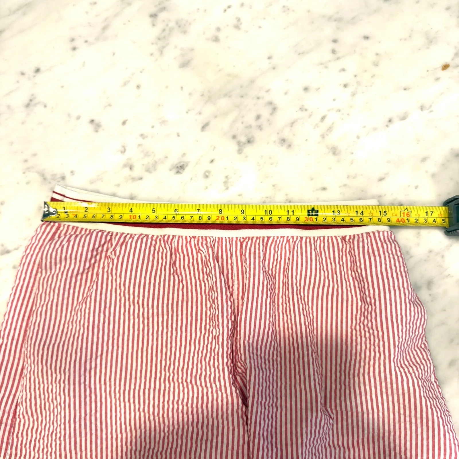 ZARA Women Red White Stripe Seersucker Shorts Size Medium - Image 4