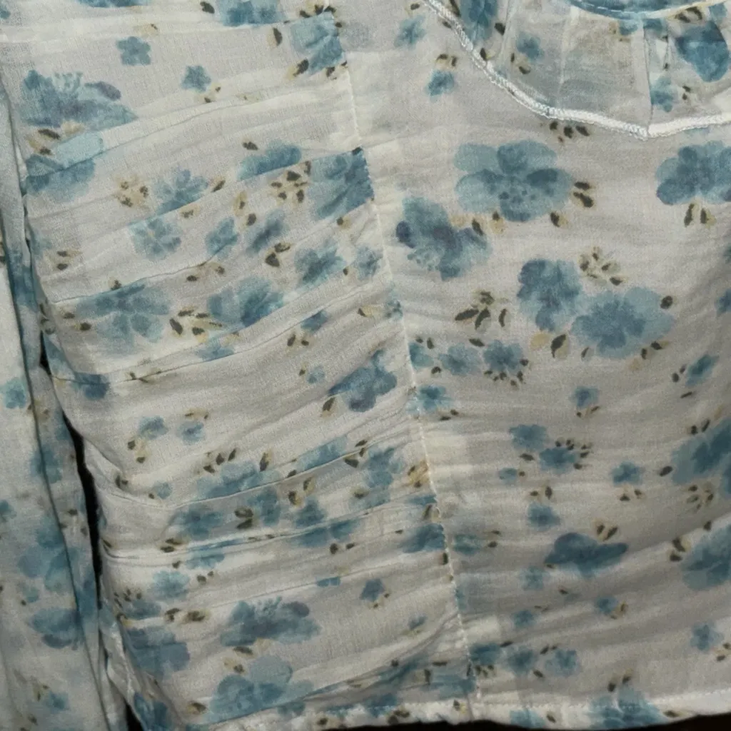 Free People Another Life Blue Floral Cropped Smocked Tie Back Blouse Size Large - Image 4