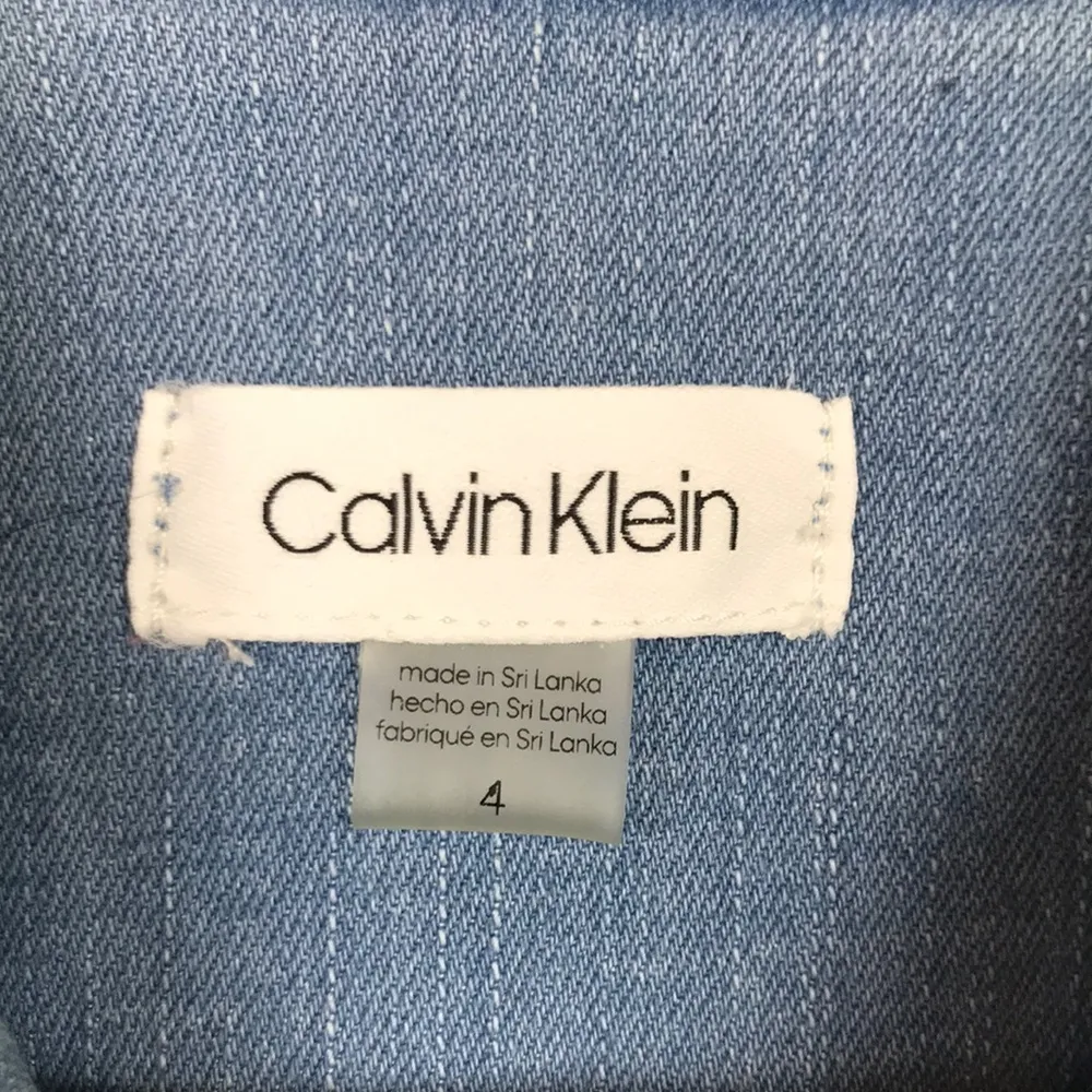 Calvin Klein Women’s Blue Denim Stretch Zip-Up Short Sleeve Pockets Shirt Dress - Image 8