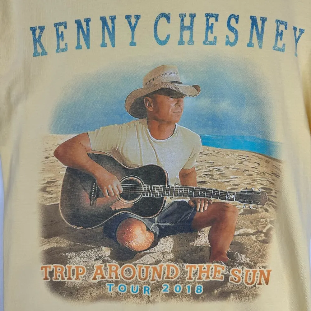 Kenny Chesney Trip Around the Sun Concert Tshirt 2018 Tour Yellow Size Small - Image 2