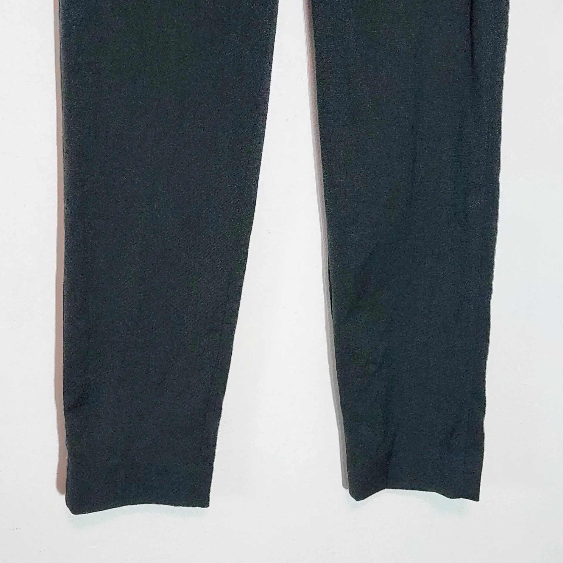H&M Dark Green Slim Leg Ankle Pants NWT Size 2 Green Fitted Dress Pants - Image 5