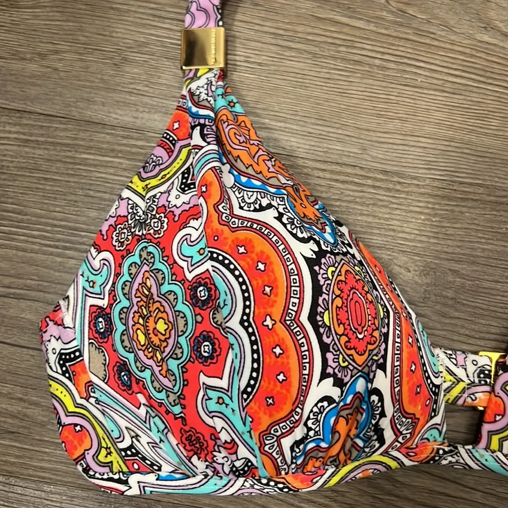 Victoria’s Secret Paisley Bikini Push-up Top Size Medium - Image 2