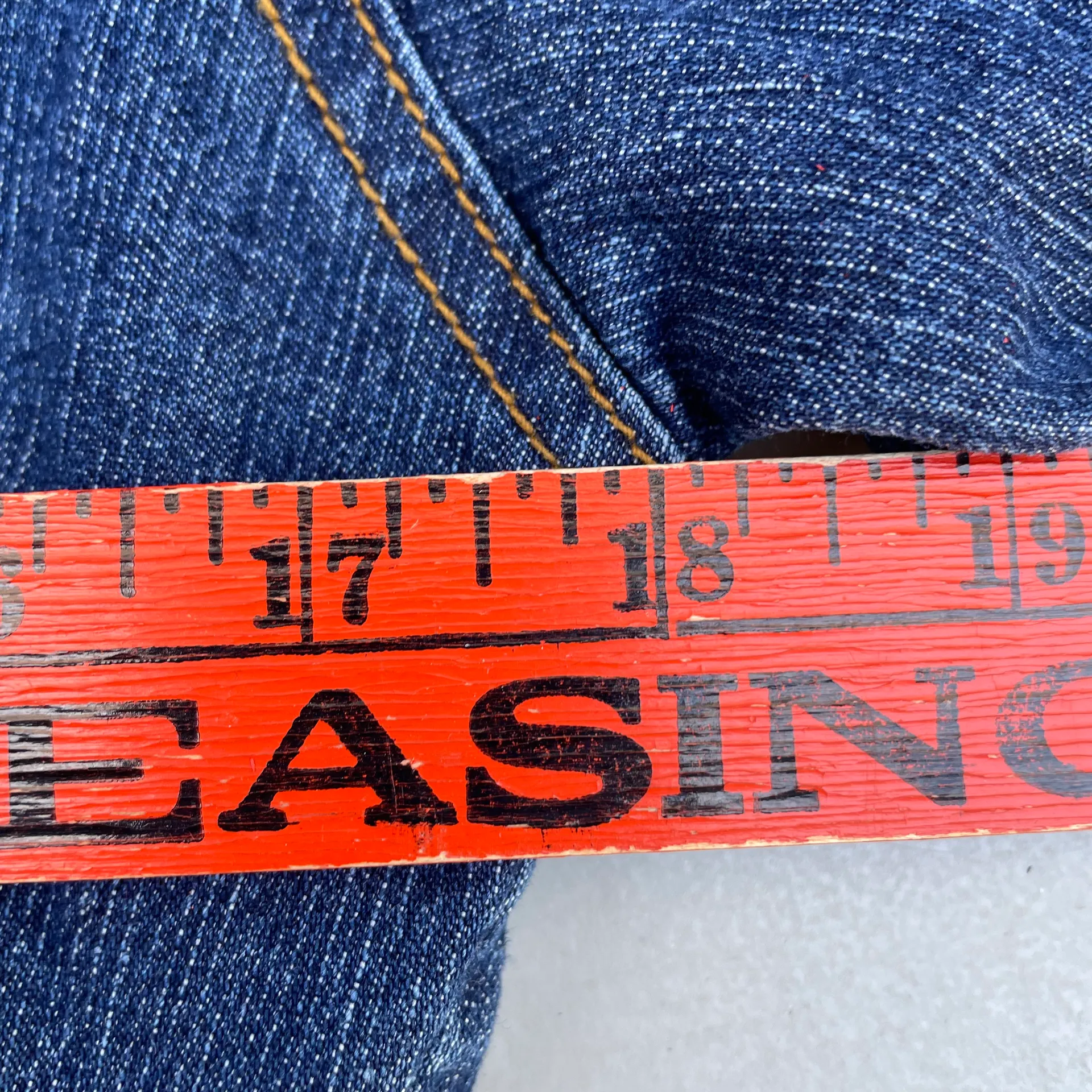 Vintage Blue Denim Jean Embroidered Cropped Hoodie Sweater Jacket Size L - Image 10