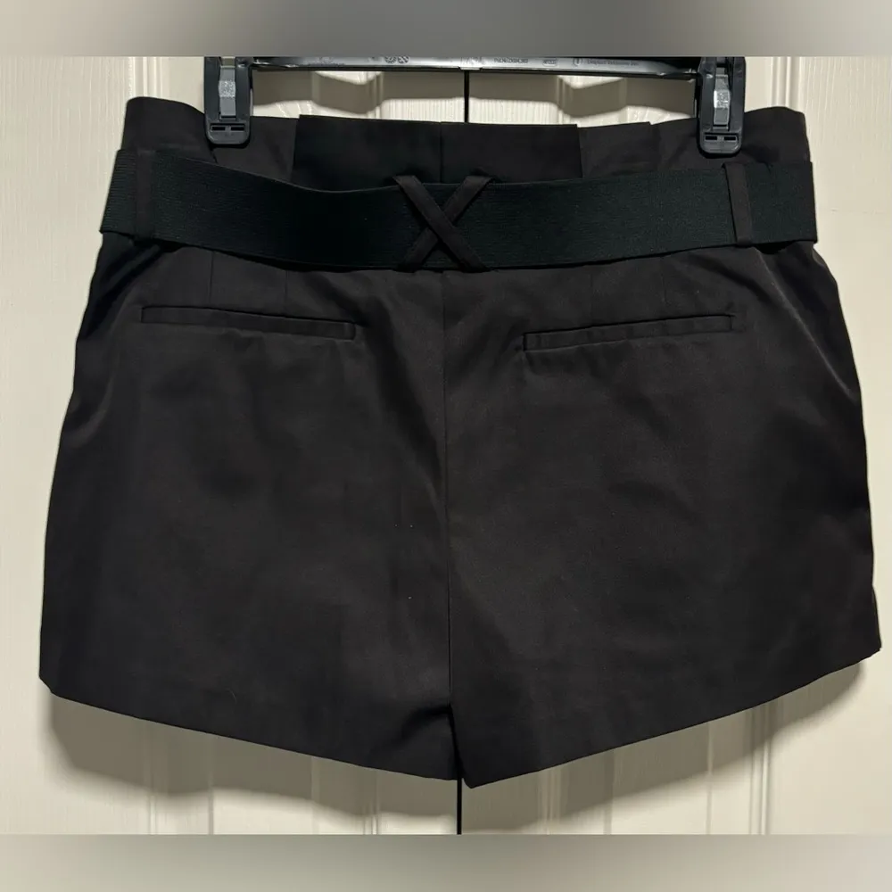 Jennifer Lopez Black Dress Shorts - Image 2