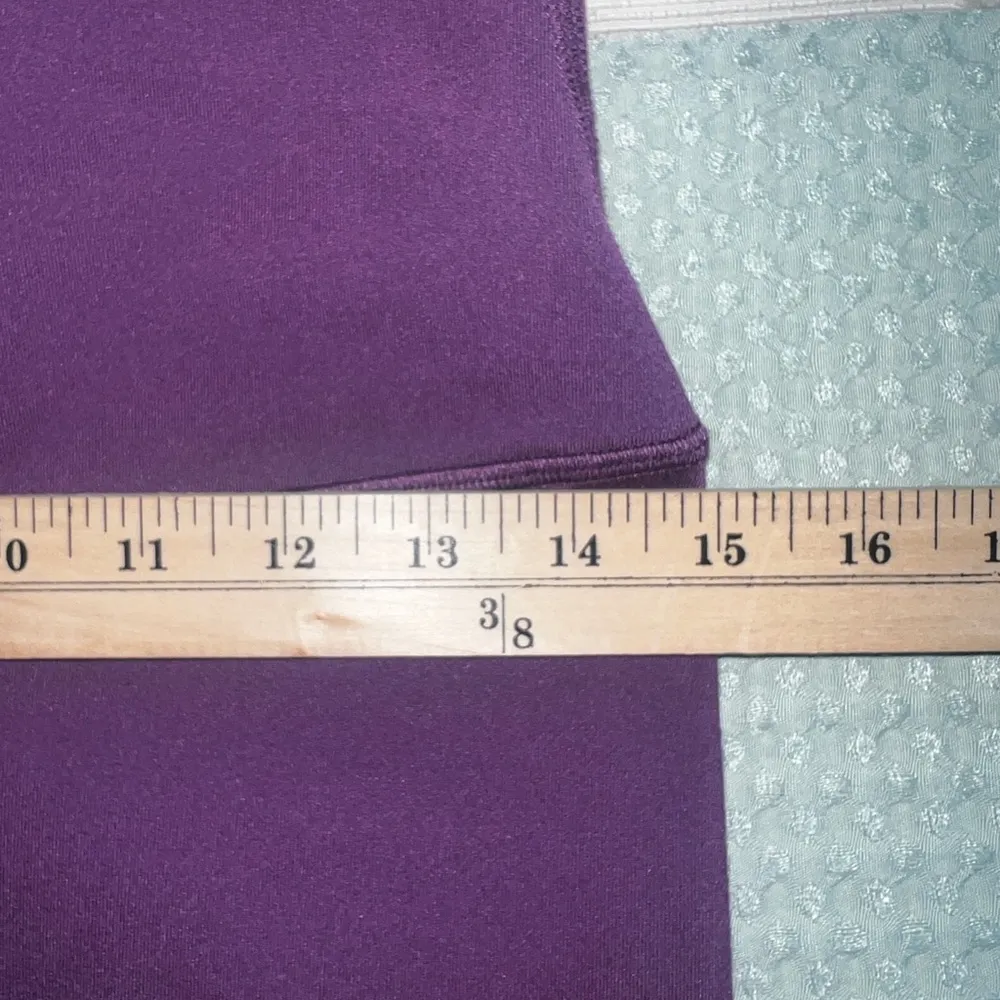 Alo yoga high waist airbrush leggings
Size Medium - Image 3