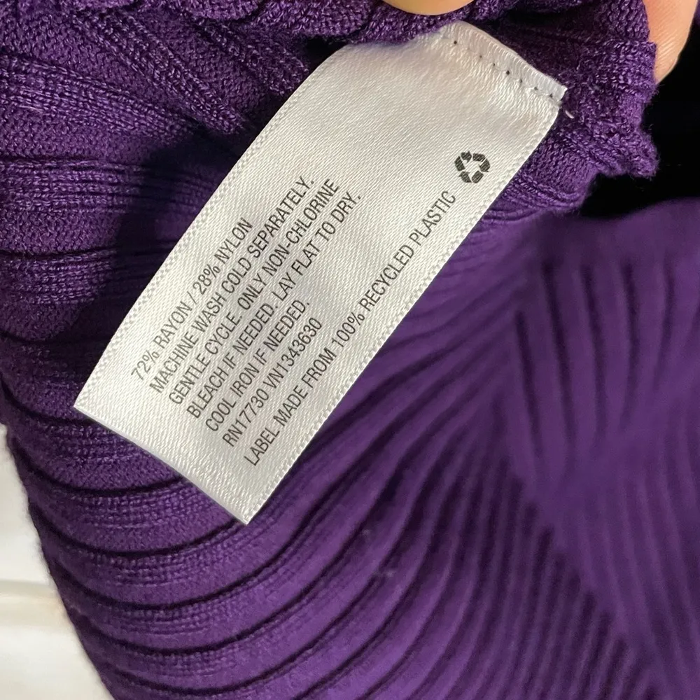 Future Collective twisted back crewneck pullover purple sweater Size 2X -NWOT - Image 12