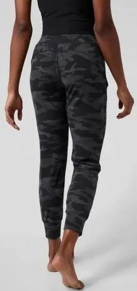 Athleta Salutation Camo Joggers - Image 2