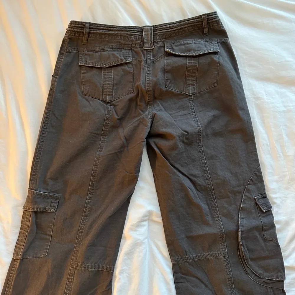 Brandy Melville Cargo Pants - Image 3