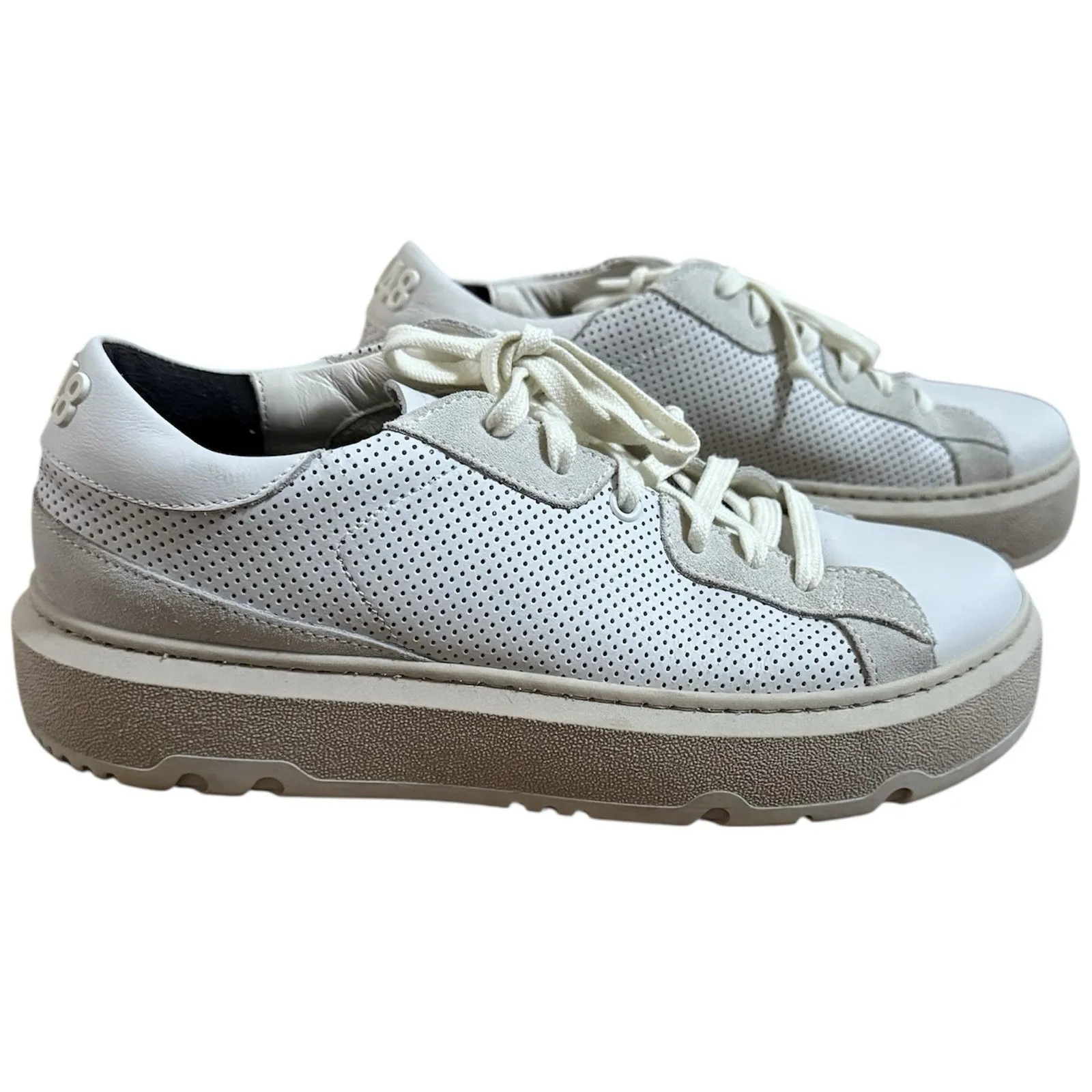 P448 Aerial Perforated Lace Up Sneakers Womens‎ Size EU 39 US 8.5-9 White Shoes - Image 3