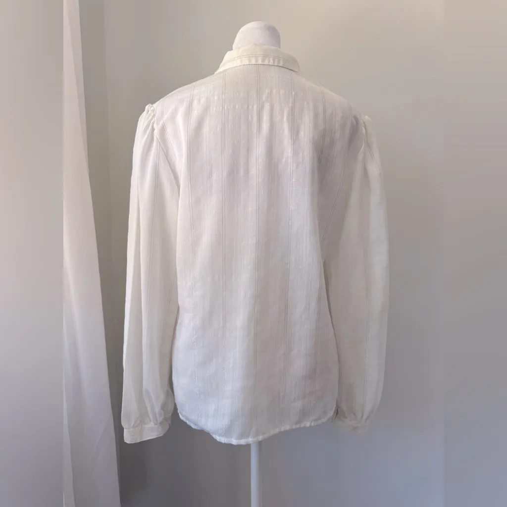 Shin Jia Shing Ivory Embroidered Long Sleeve Collared Button Down Blouse White - Image 6