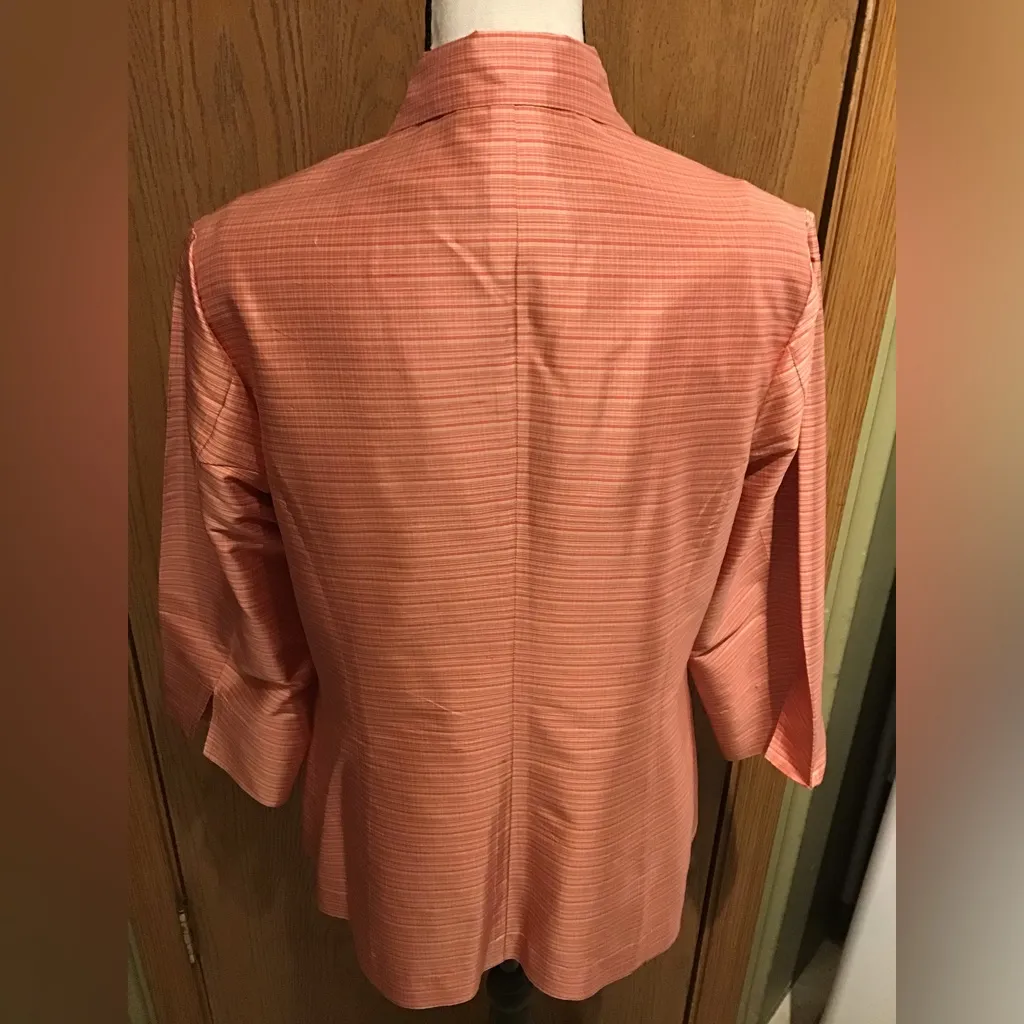 Susan Bristol Silk Blouse size 10 NWOT - Image 3