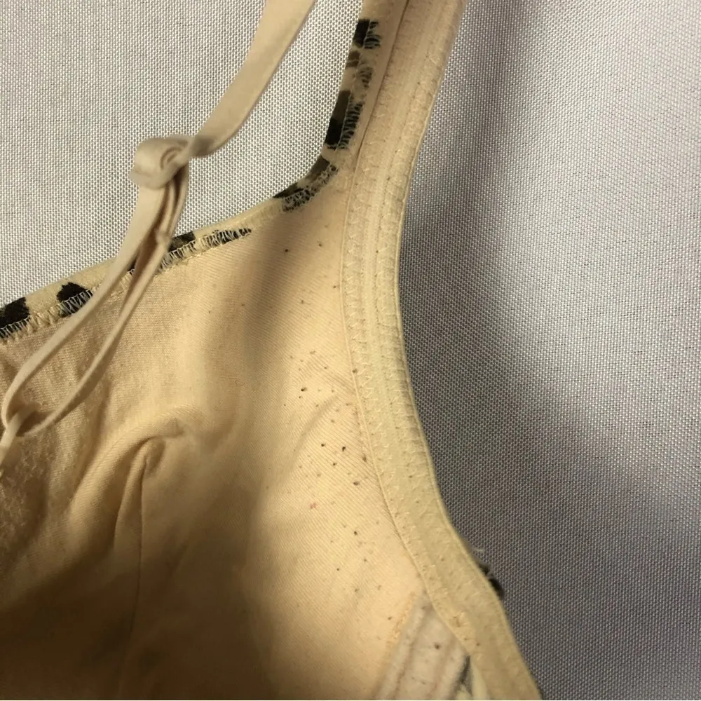 Victoria's Secret Beige Leopard Print T-Shirt Bra 34C - Image 4