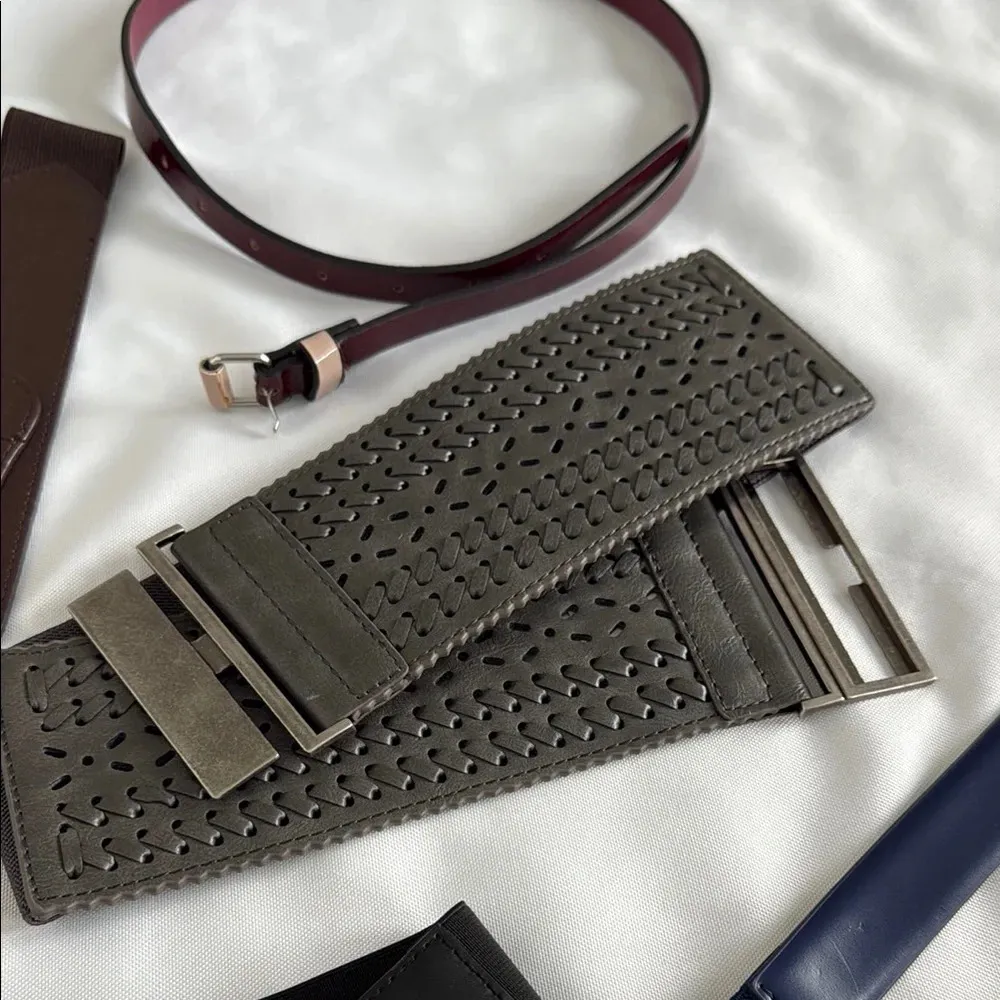 Assorted Women's Belt Set - Brown, Gray, Black, Blue Sz S/M - Image 4